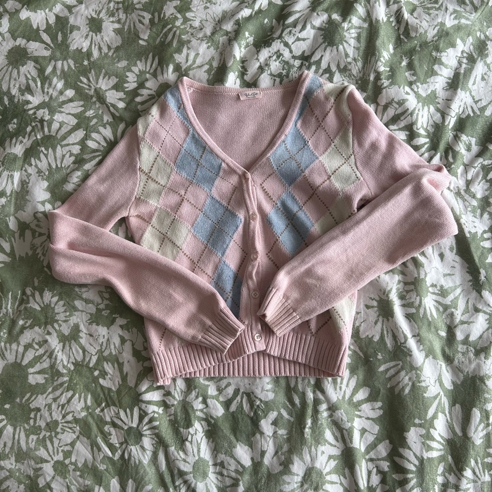 Brandy Melville Pink Cropped Sweater